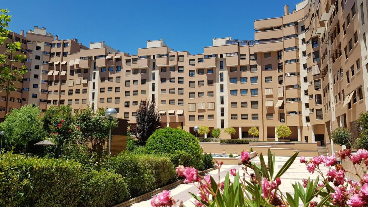 Residencial En Madrid Alquiler De Corta Estancia No Turistico Екстер'єр фото